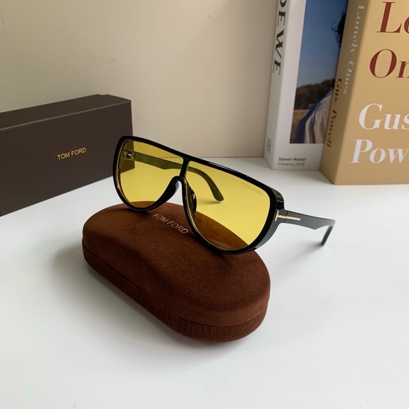 Tom Ford Unisex Sunglasses Fashion Eyewear Driving Shades ✨ - Picture 7 of 9